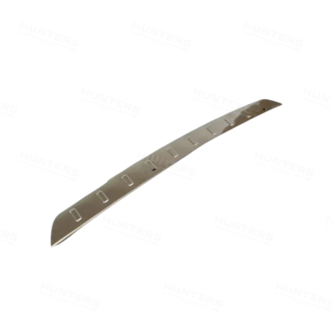 Defender L663 Rear Bumper Scratch Protection Strip V1
