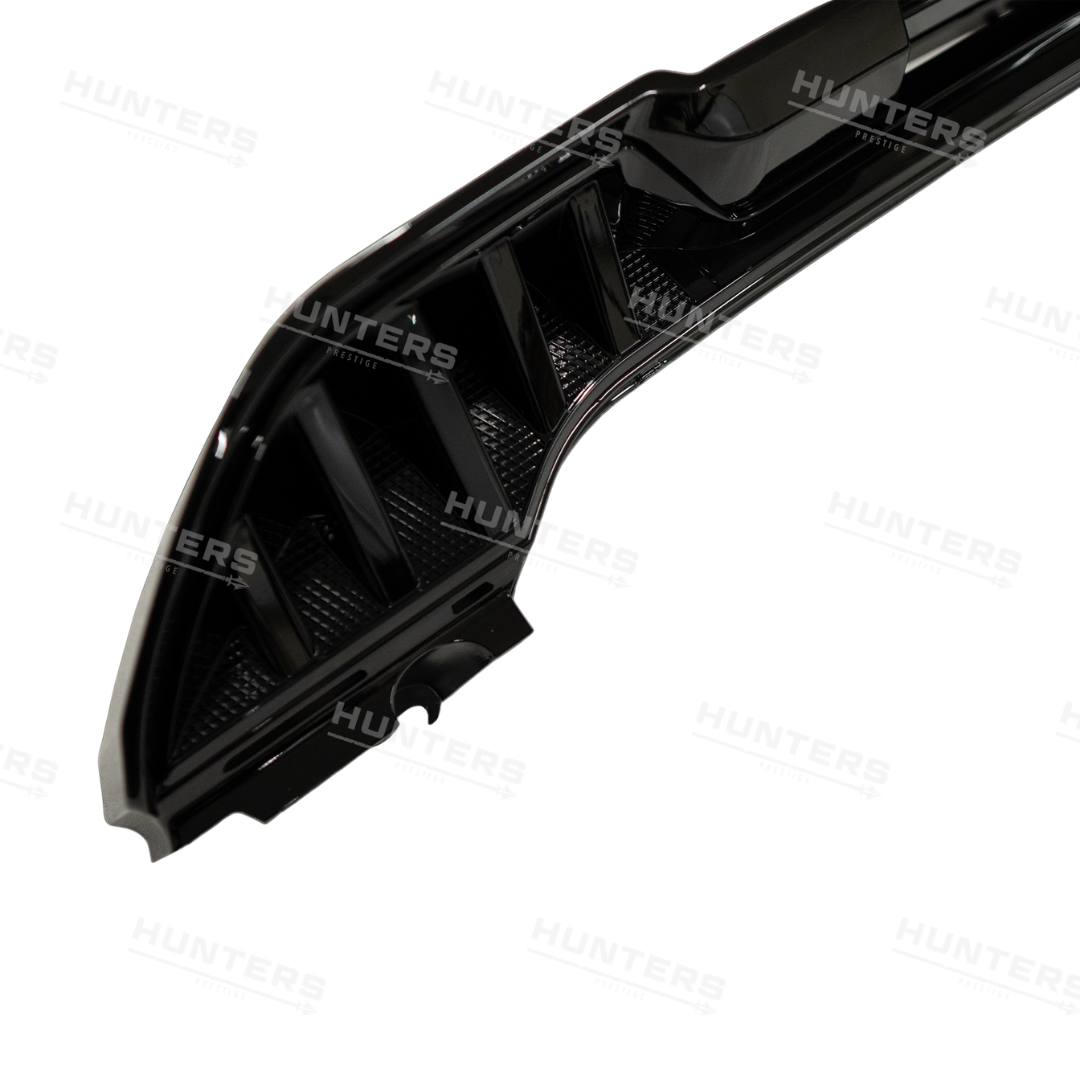 Defender L663 Rear Replacement Spoiler - V3 - view 2