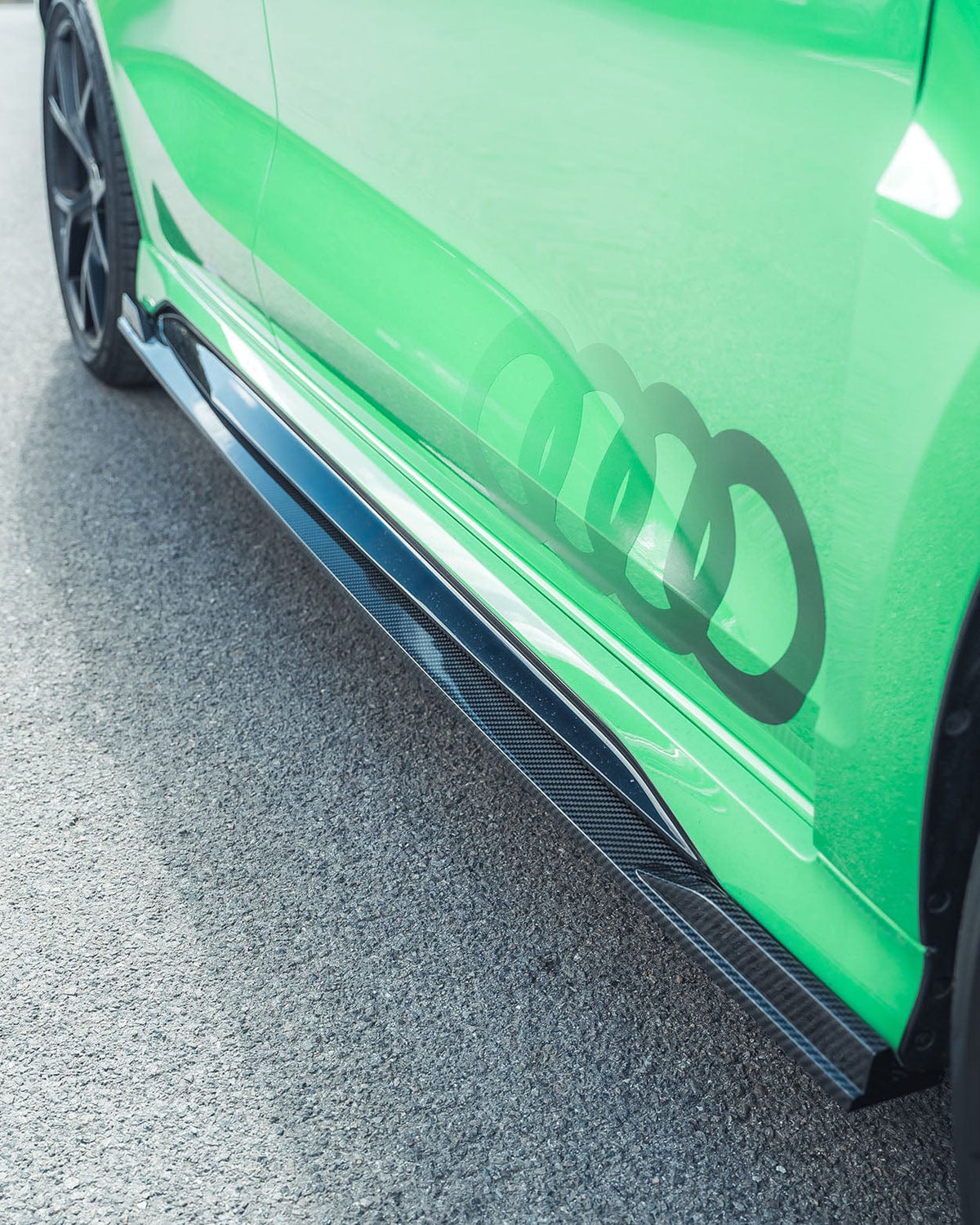 Audi RS3 8Y 2022+ Carbon Fibre Side Skirts V1 - CT Design - view 3