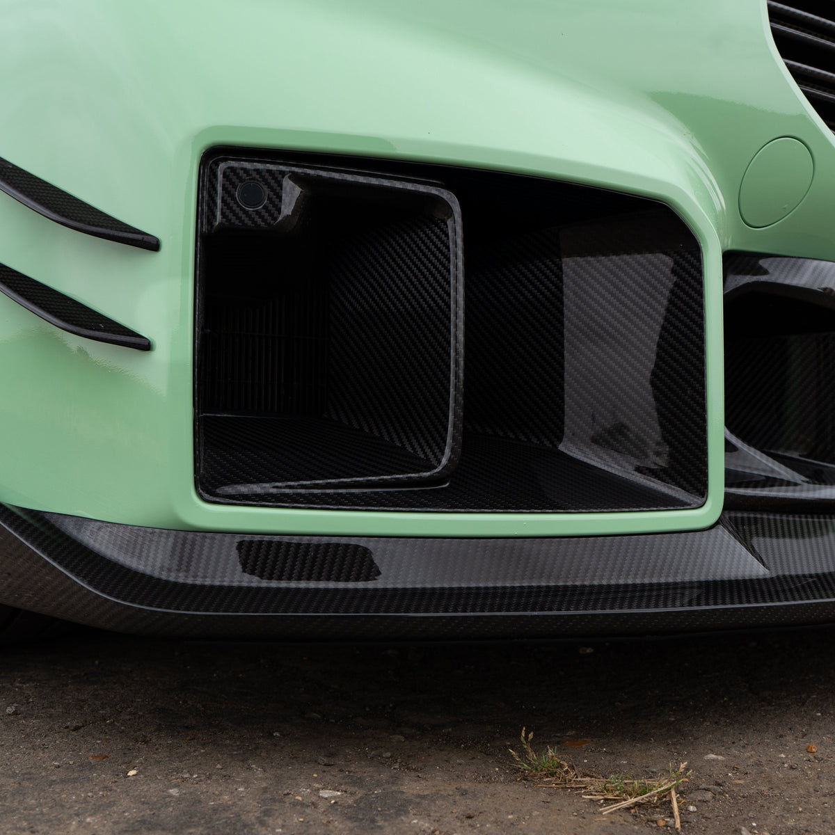 BMW G87 M2 Carbon Fibre Ducts - V2 - CT Design - view 13