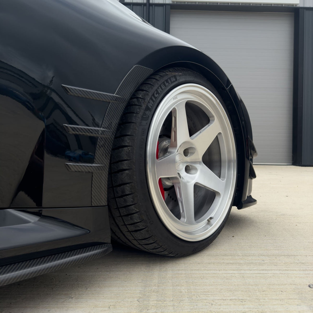 BMW G87 M2 Carbon Fibre Front Side Fender Trim - view 8