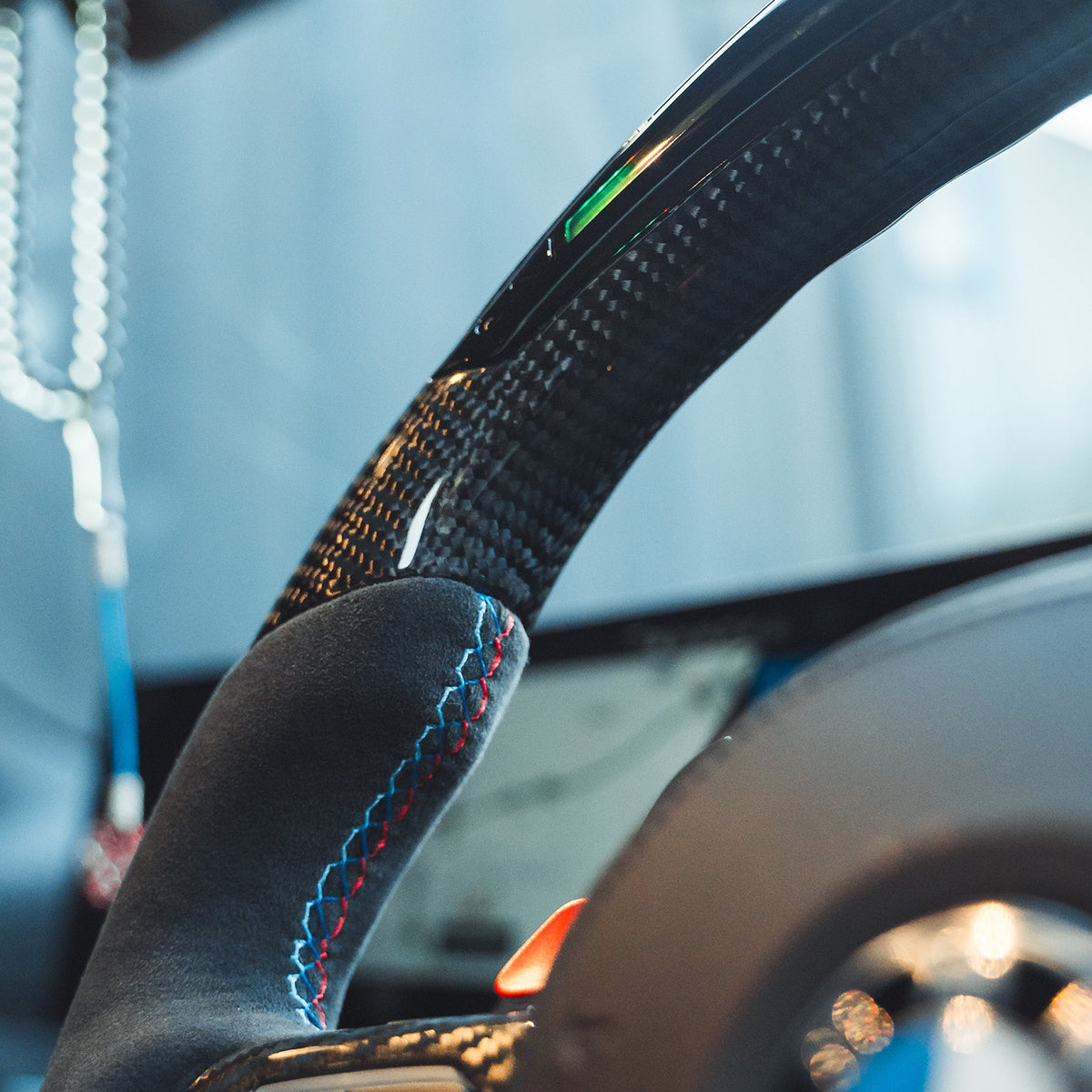 BMW Gxx Carbon Fibre / Alcantara / Led Flat Bottom Custom Steering Wheel - view 2
