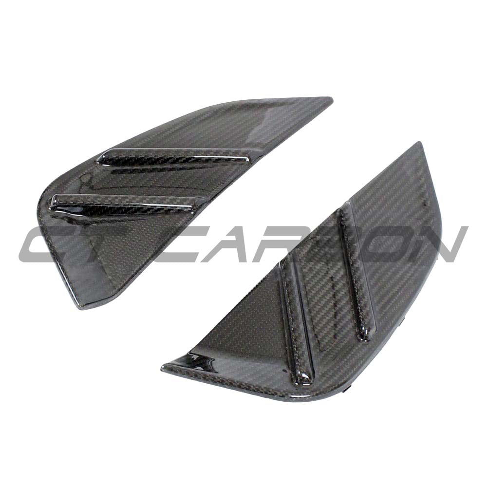 BMW M4 (G82 G83) 2021+ Carbon Fibre Replacement Side Fender Trim - view 2