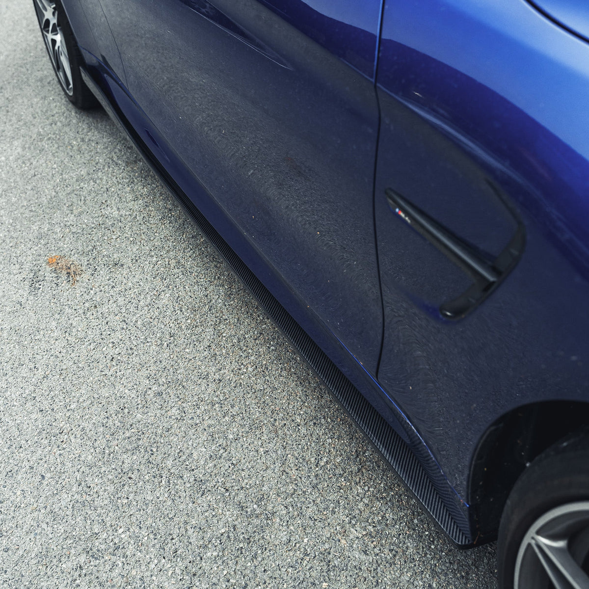 BMW M3/M4 (F80 F82 F83) 2014-2020 Carbon Fibre Side Skirts - V2 - view 7