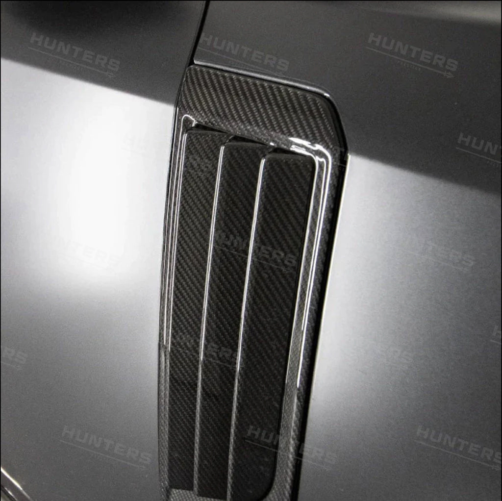 Defender L663 Carbon Fibre Side Vents - view 4