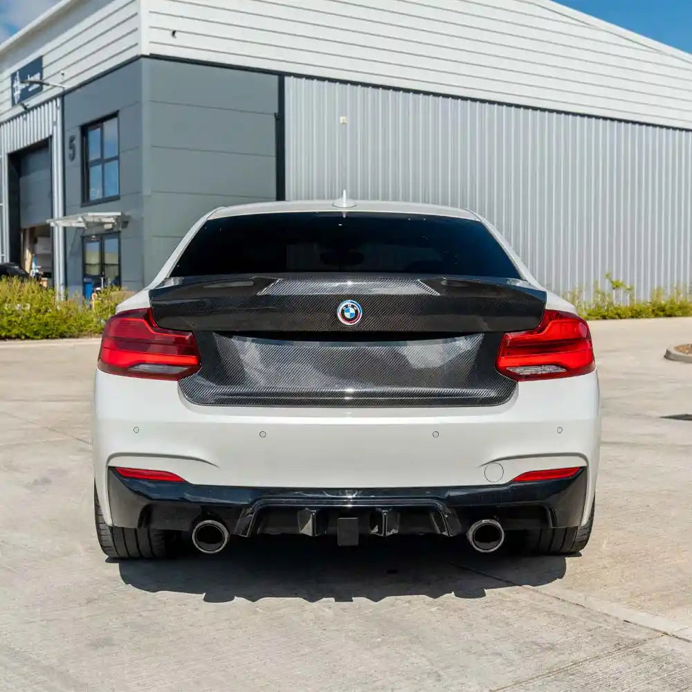 BMW M2 / M2C F87 & F22 2 Series Carbon Fibre Bootlid - view 5