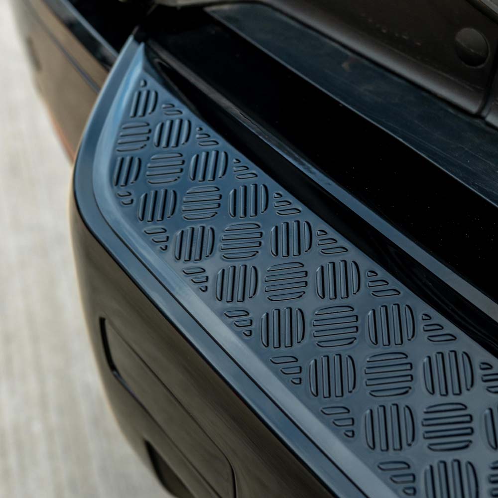 Land Rover Defender L663 110 Gloss Black Anti Scratch Trim Set - view 21