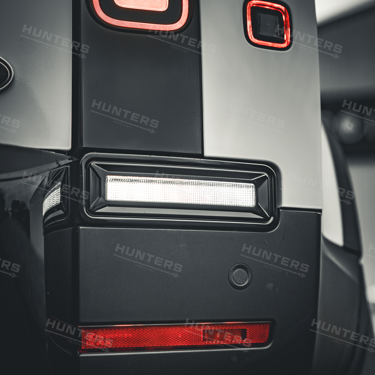 Defender L663 Smoked Rear Reverse Lights (Pair) - view 5