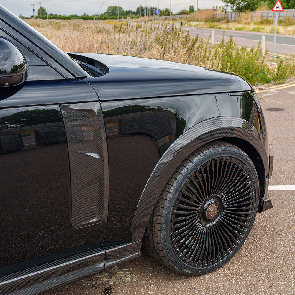 Range Rover L460 (swb) 2022+ Ultimate Full Carbon Fibre Kit - CT Design - view 18