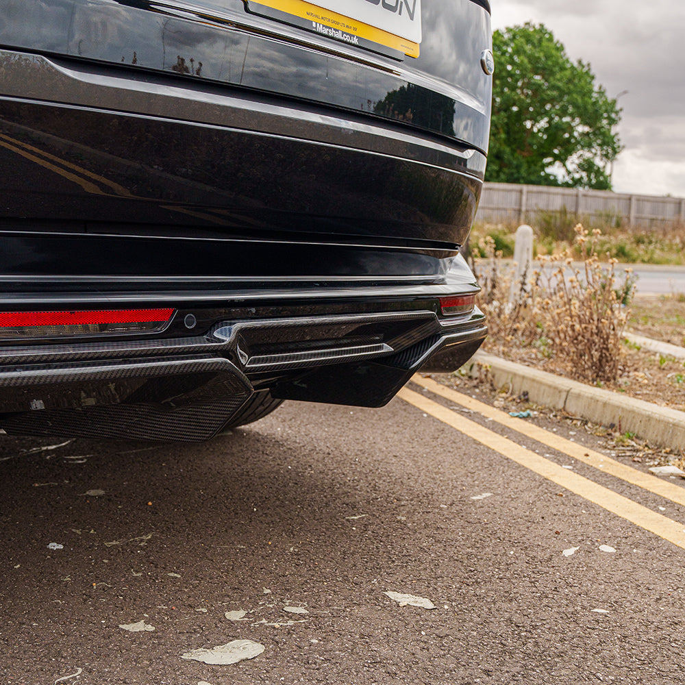 Range Rover L460 (swb) 2022+ Full Carbon Fibre Kit V1 - CT Design - view 9
