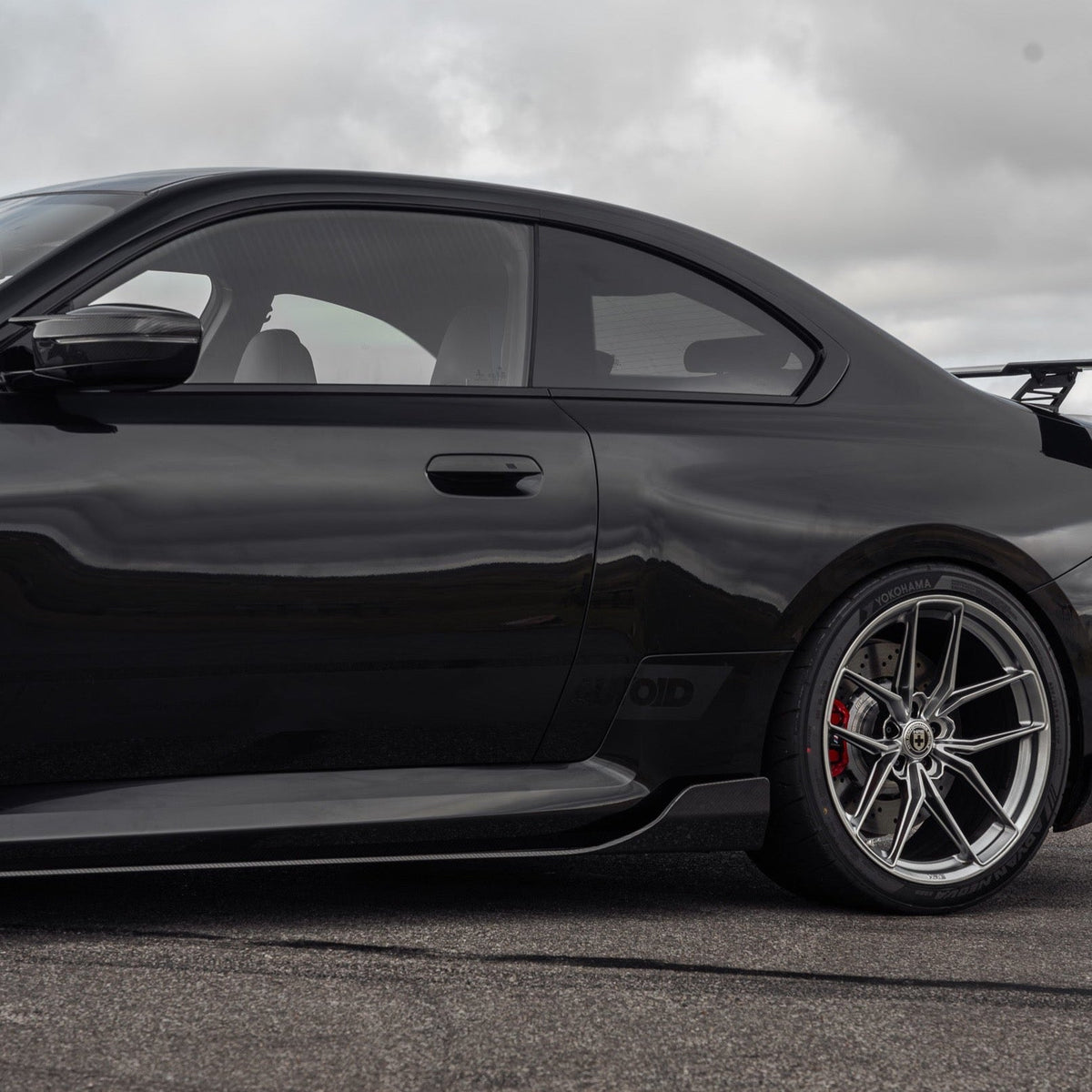 BMW G87 M2 TR87 Pre-preg Carbon Fibre Winged Side Skirts by TREVORA (2023+)