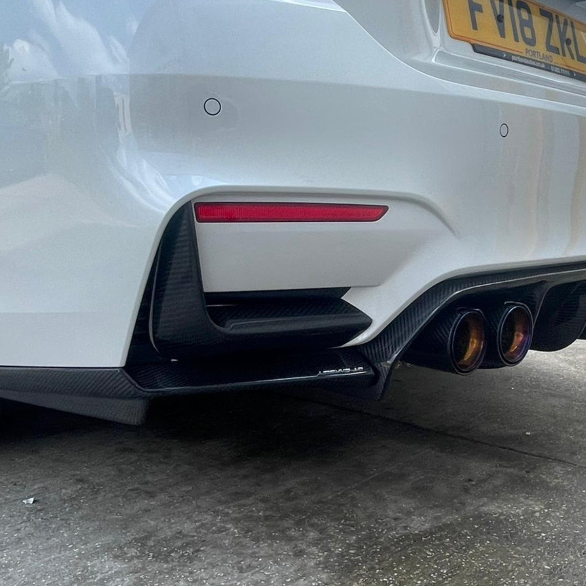 BMW M3 & M4 (F80/F82/F83) 2014-2020 Carbon Fibre Rear Bumper Canards - view 5