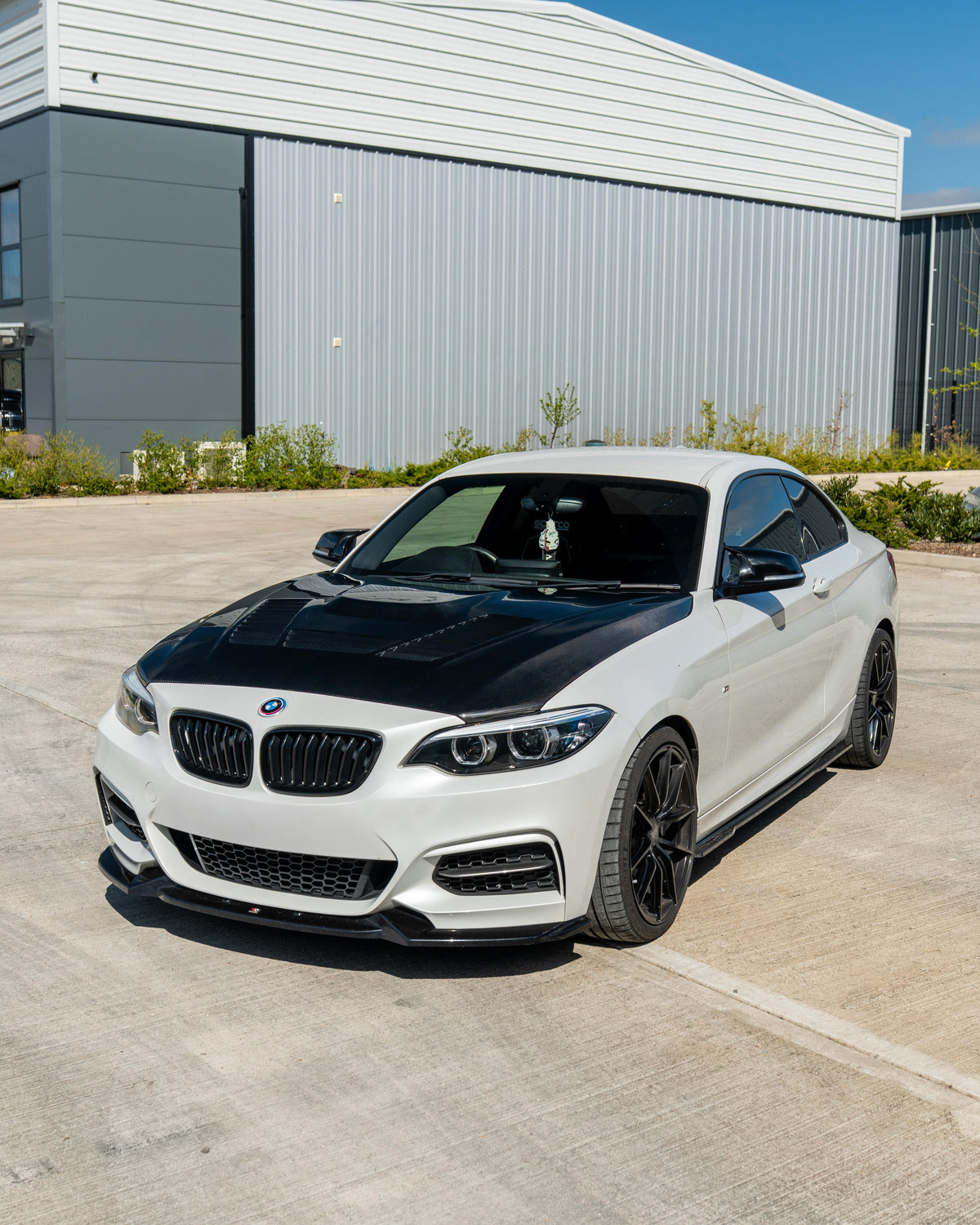 BMW M2/M2C F87 & F20/F22 1&2 Series Carbon Fibre Bonnet/hood - view 2