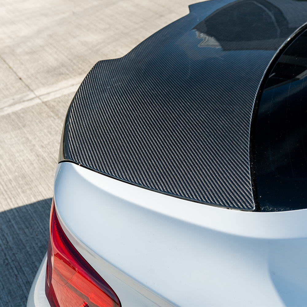 BMW M2 / M2C F87 & F22 2 Series Carbon Fibre Bootlid - view 7