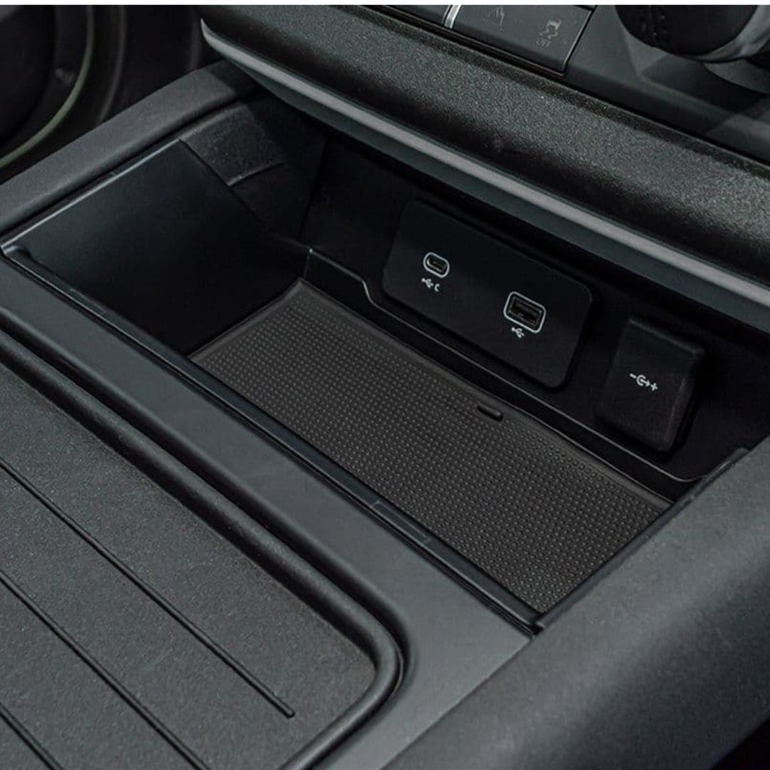 Defender L663 Front Centre Console Storage Insert - view 3