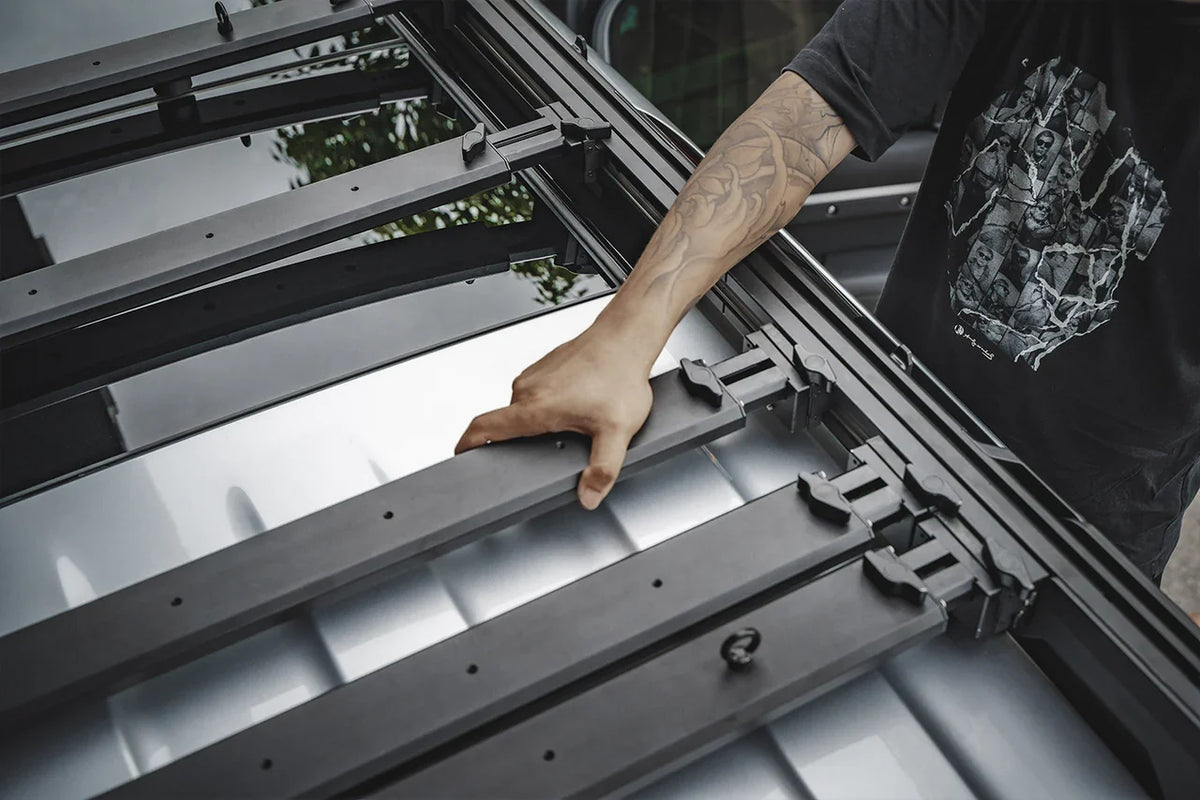 Defender L663 Plumb Adjustable Roof Rack - view 4
