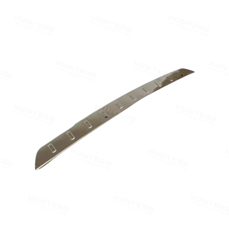 Defender L663 Rear Bumper Scratch Protection Strip V1