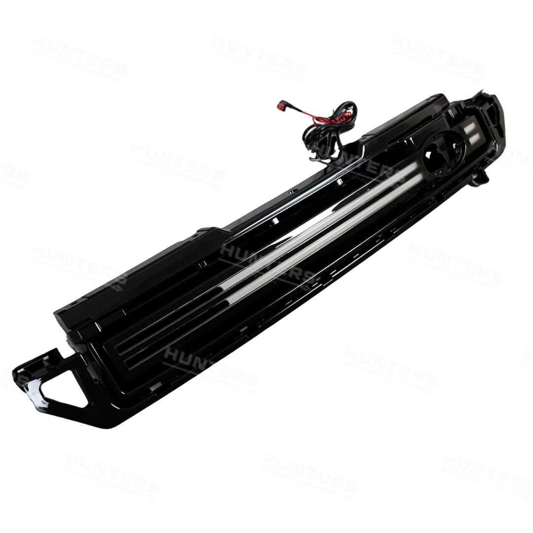 Defender L663 LED Front Grill Light - view 6