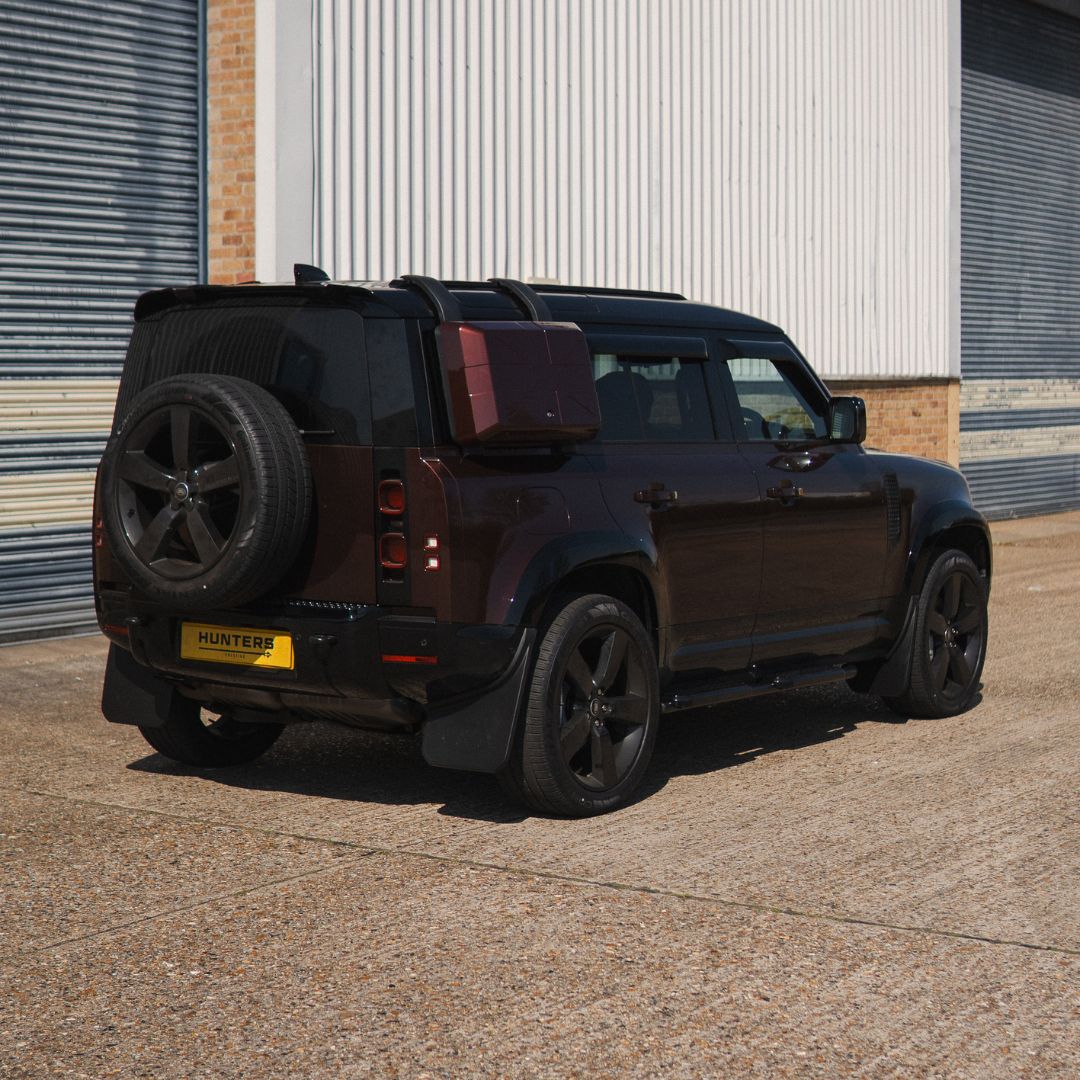 Defender L663 Union Jack Side Mounted Gear Carrier Box - view 9
