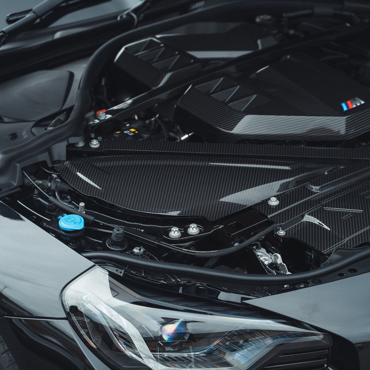 BMW M2 M3 & M4 G87/G80/G81/G82/G83 Carbon Fibre Air Intake Cover - view 2