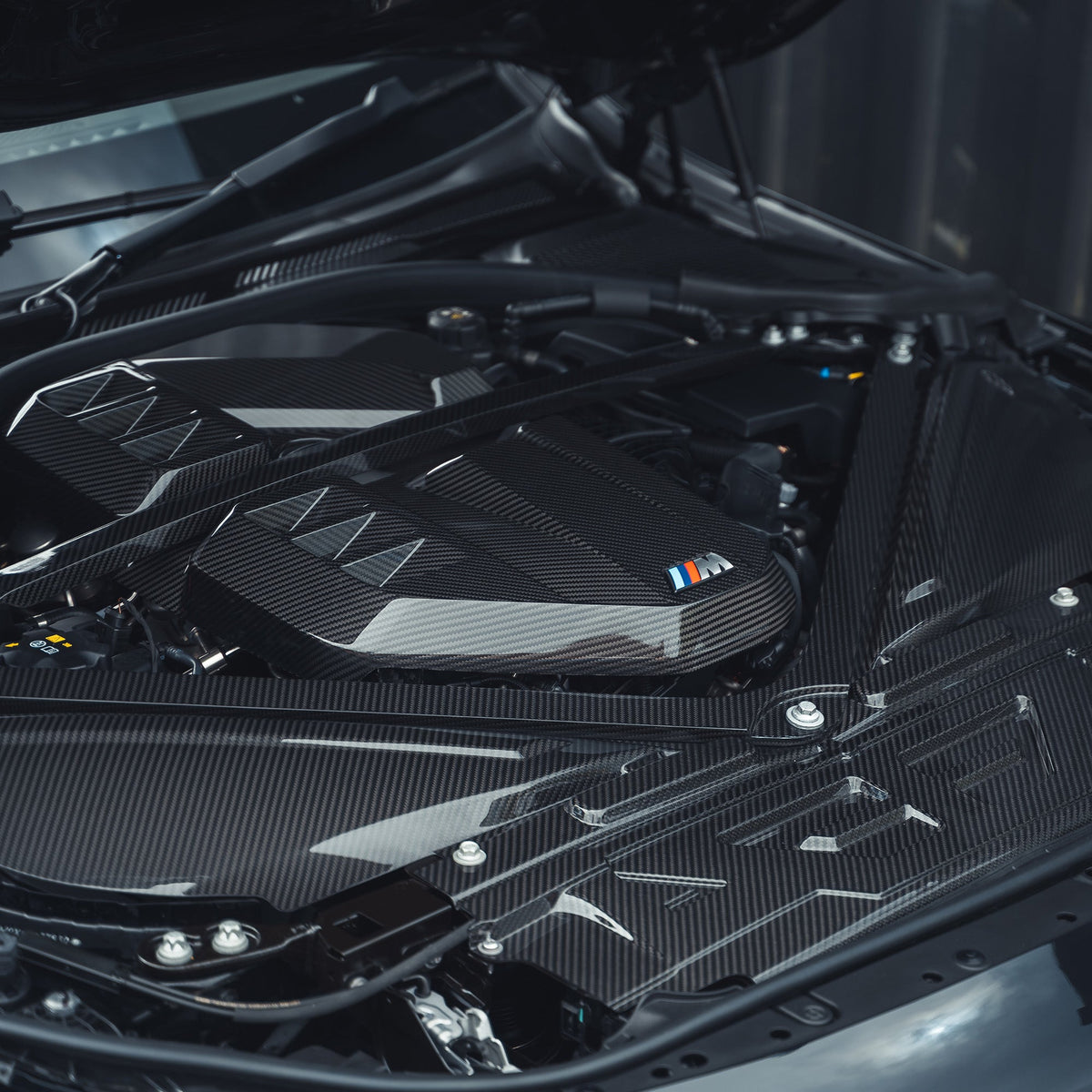BMW M2 M3 & M4 G87/G80/G81/G82/G83 Carbon Fibre Engine Dress Up Kit - V2 - view 2