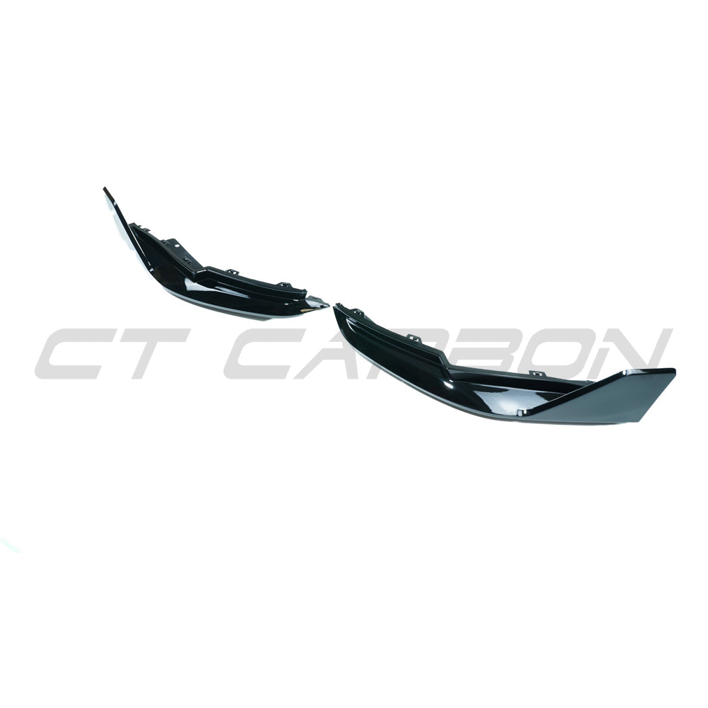 BMW M3 (G80 G81) Gloss Black Rear Bumper Corners - view 3