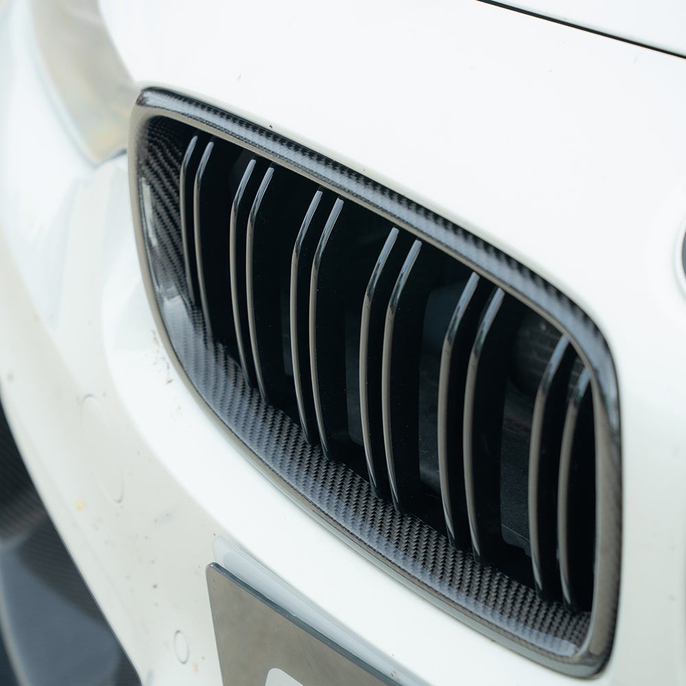BMW M3/M4 F80/F82/F83 Carbon Fibre Front Grilles - view 2