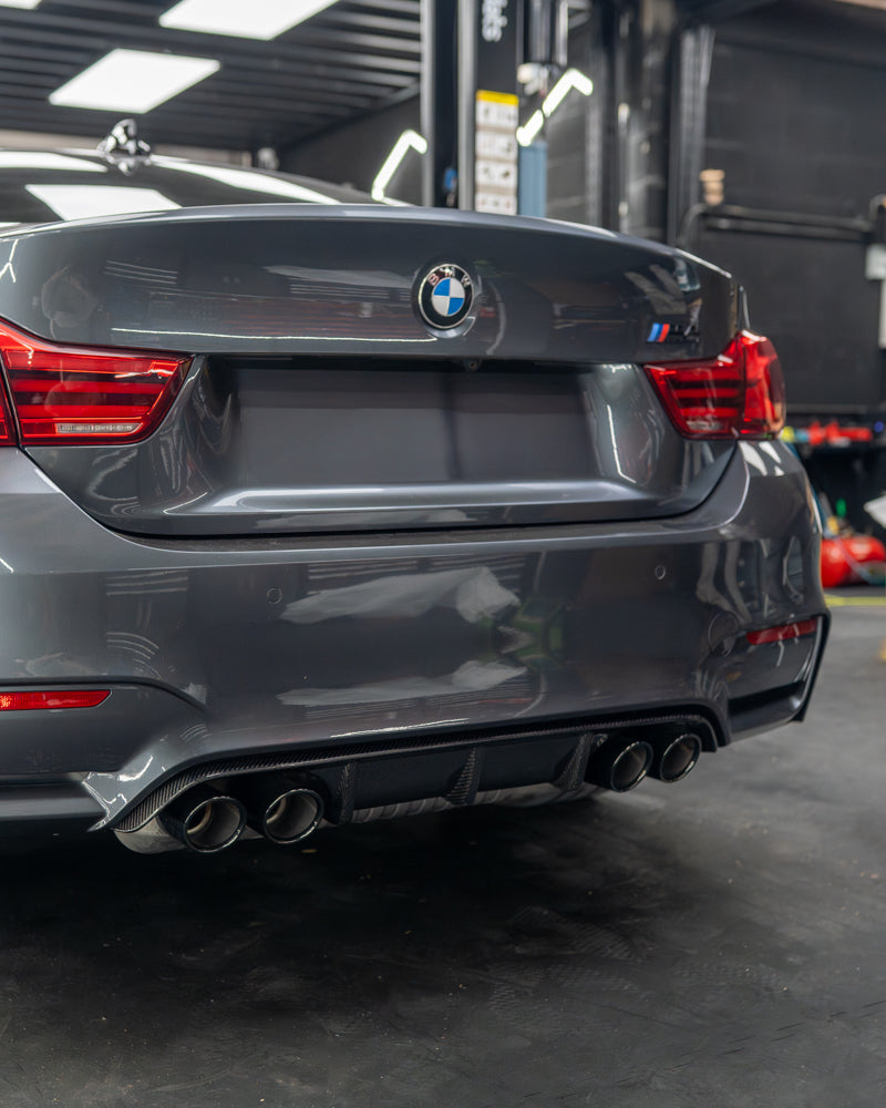 BMW F82 M4 Coupe 2014-2020 Full Carbon Fibre Kit - V1 - view 6