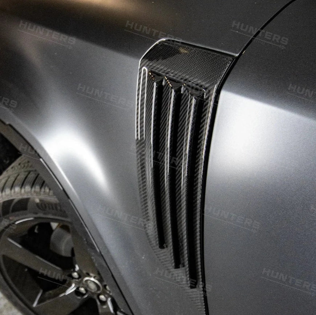 Defender L663 Carbon Fibre Side Vents - view 7