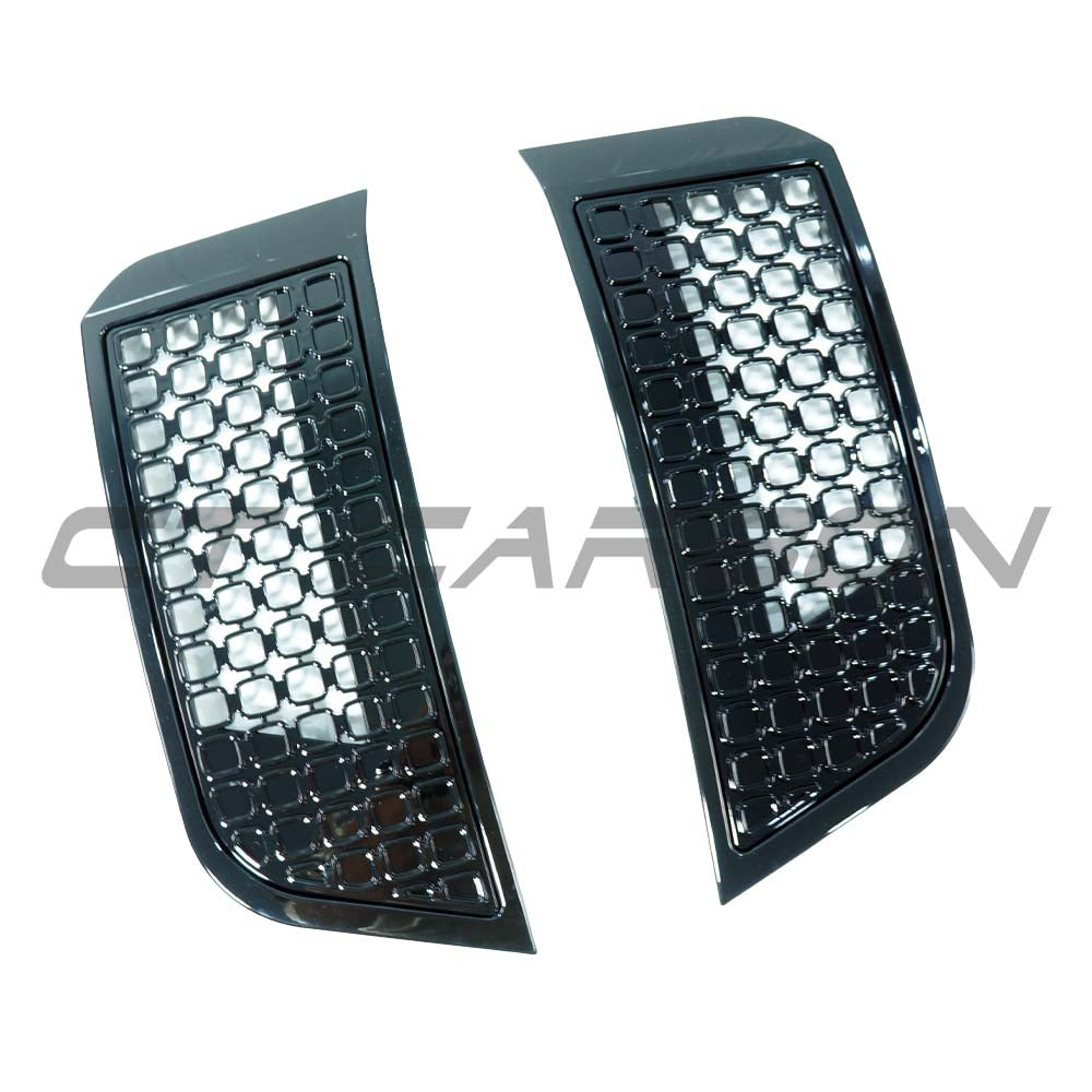 Defender 90/110/130 L663 2020+ Gloss Black Wing/fender Trims - V2 - view 3