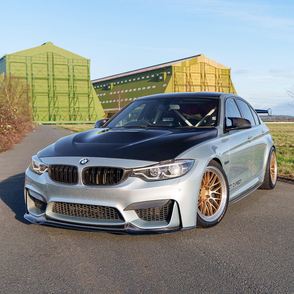 BMW M3/M4 (F80 F82 F83) 2014-2020 Carbon Fibre Splitter - V4 - view 2