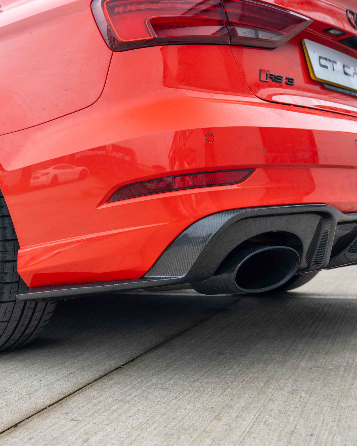 Audi RS3 8V Saloon Rear Carbon Diffuser With Dtm Light - view 10
