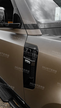 Defender L663 Hunters LED Side Vents - view 7