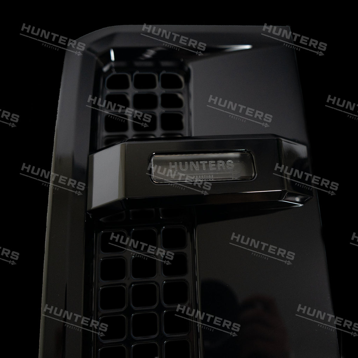 Defender L663 Hunters LED Side Vents - view 6