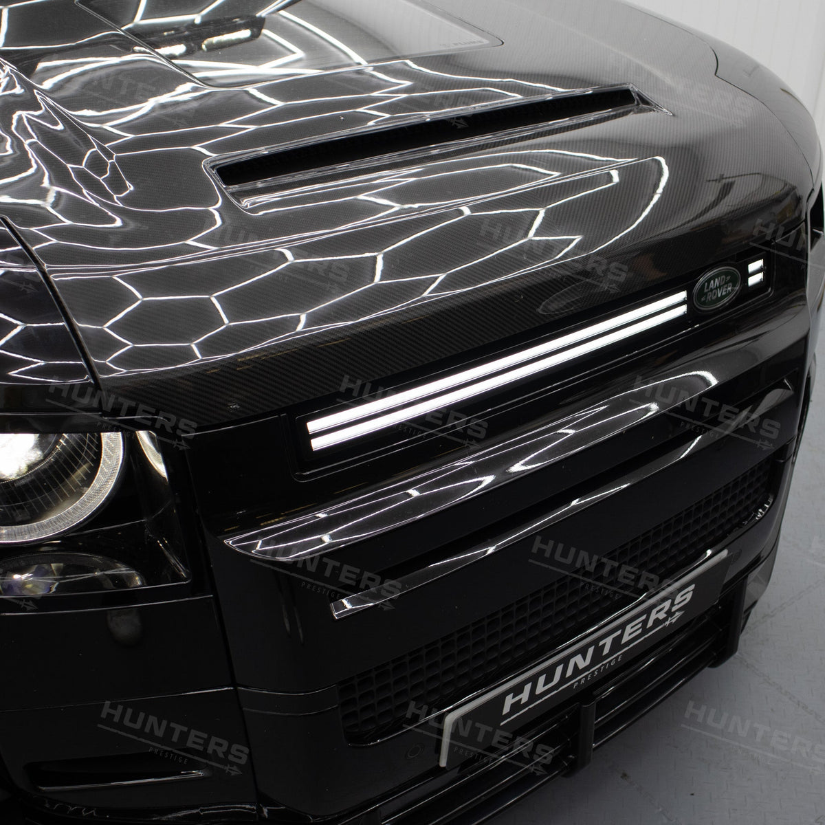 Defender L663 LED Front Grill Light - view 8