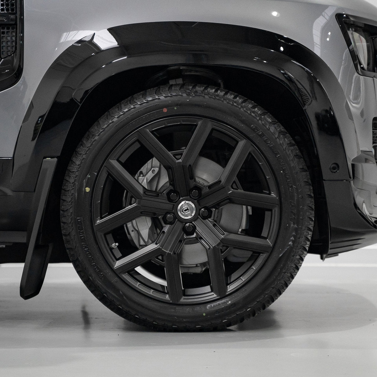 Urban Widetrack Arch Kit for Land Rover Defender 110 L663 | Forge Automotive