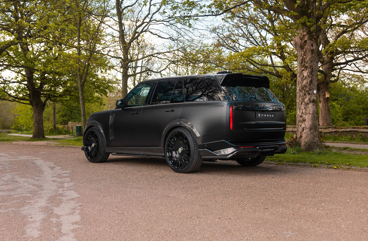 Range Rover L460 Satin Black Full CT Design Carbon Fibre Kit 