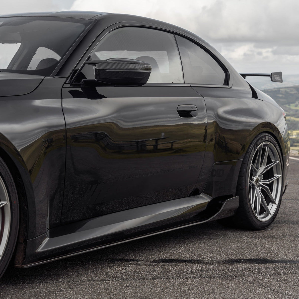 BMW G87 M2 TR87 Pre-preg Carbon Fibre Winged Side Skirts by TREVORA (2023+)