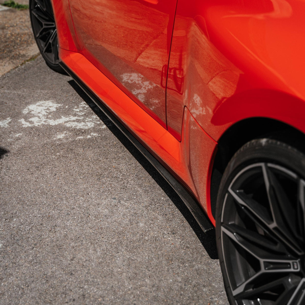 BMW M2 G87 Pre-preg Carbon Fibre TR87 Flat Side Skirts by TREVORA (2023+)