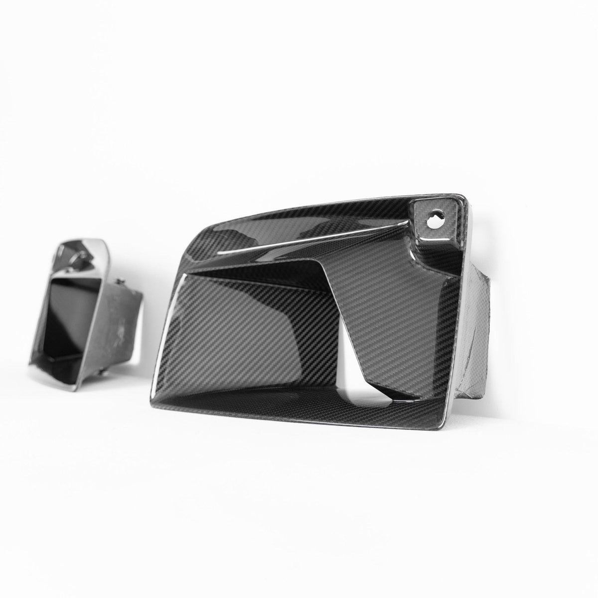 BMW M2 G87 Pre-Preg Carbon Fibre TR87 Front Air Ducts by TREVORA (2023+)