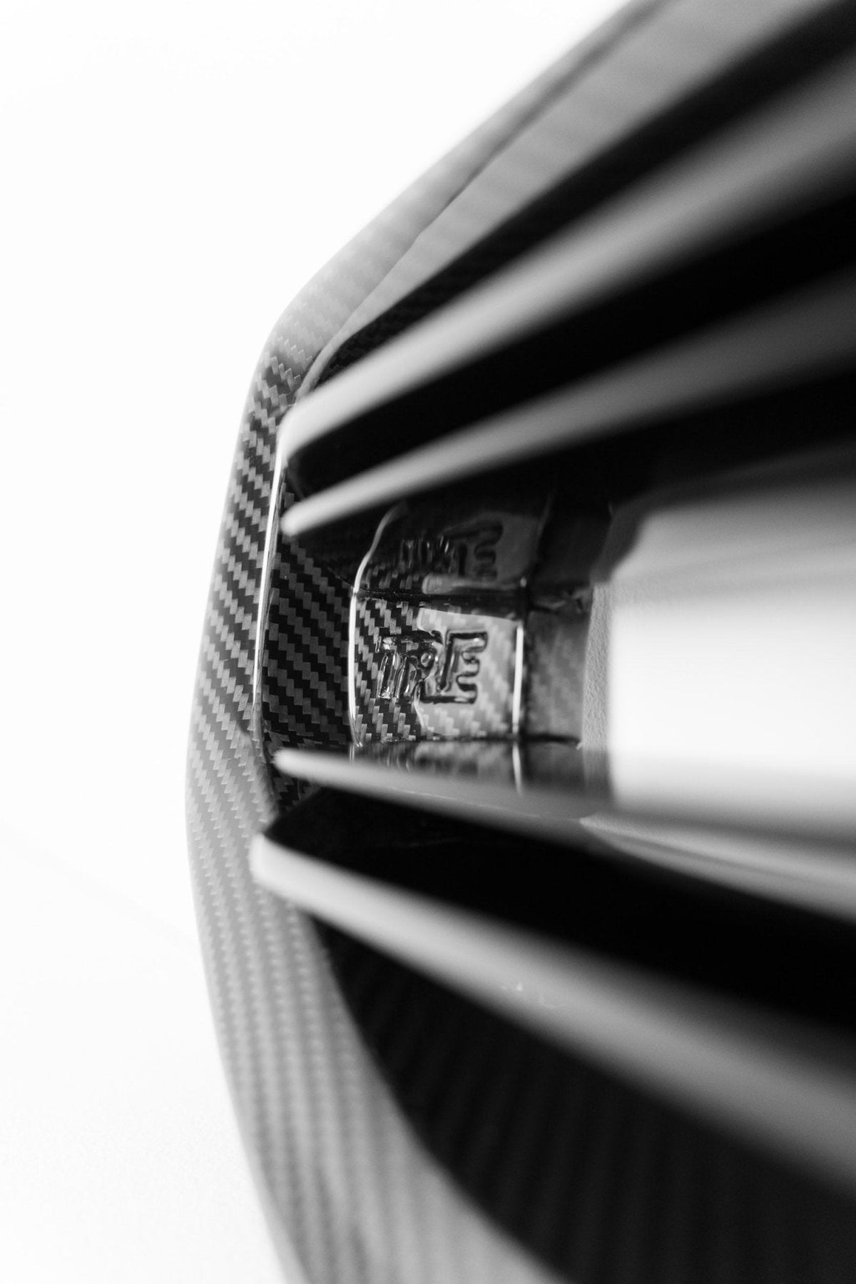 BMW M2 G87 TR87 Pre-Preg Carbon Fibre Front Grilles by TREVORA (2023 on) | Forge Automotive