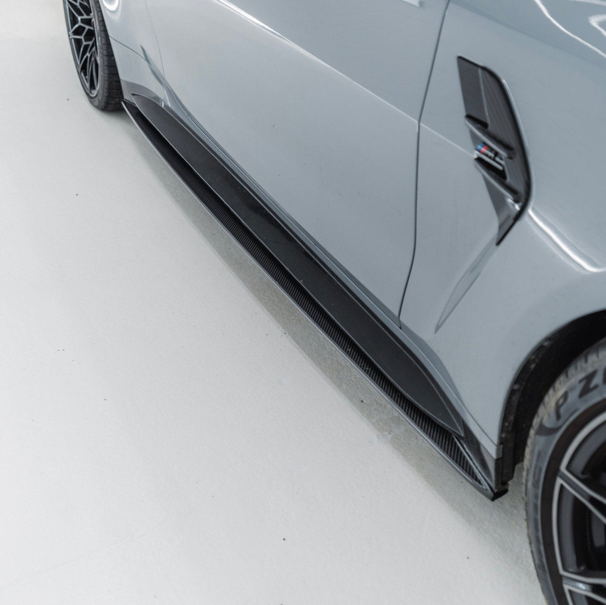 BMW M4 G82 G83 Pre-Preg Carbon Fibre PR-1 Side Skirts by TREVORA (2020+)
