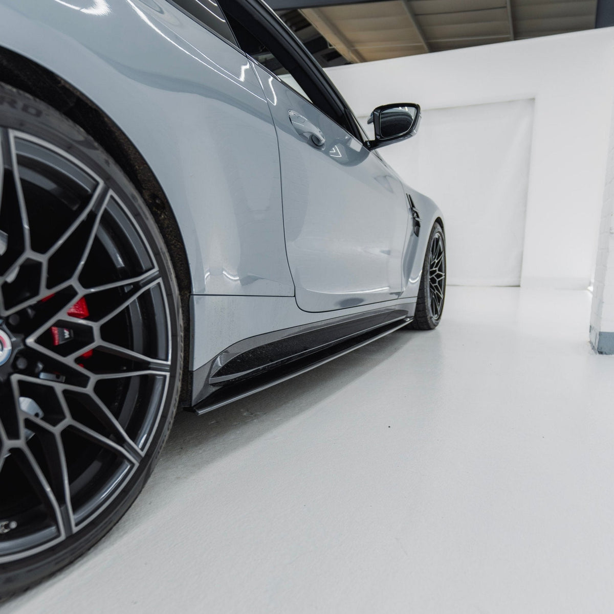 BMW M4 G82 G83 Pre-Preg Carbon Fibre PR-1 Side Skirts by TREVORA (2020+)