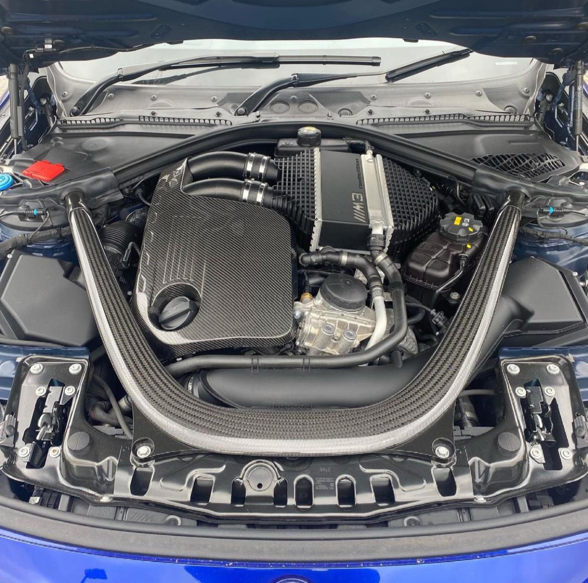 BMW F80/F82/F83/F87 M2C/M3/M4 Carbon Fibre Engine Cover - view 2
