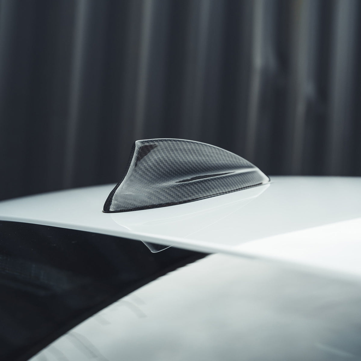 BMW Fxx Carbon Fibre Antenna Cover - view 2
